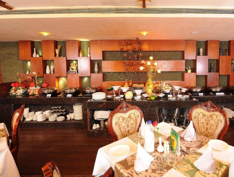 Hk Clarks Inn, Amritsar Esterno foto